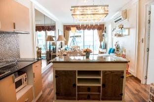 Family room playground Pool and Sea view - D606 Apartment in Nong Kae