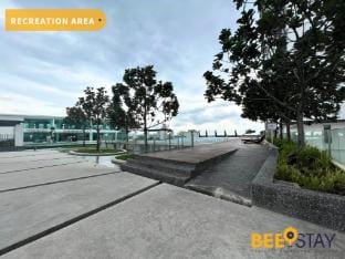 Klang Maple Suite Swimming Pool View 3 Bedroom Apartment in Selangor, Malaysia