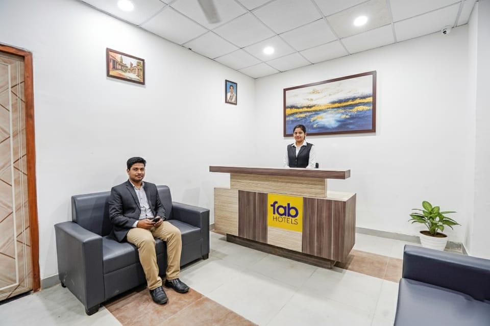 Via Wamson Hotel in Noida