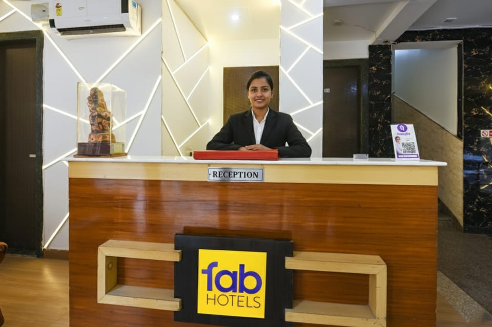 Via Moon Light Hotel in Delhi