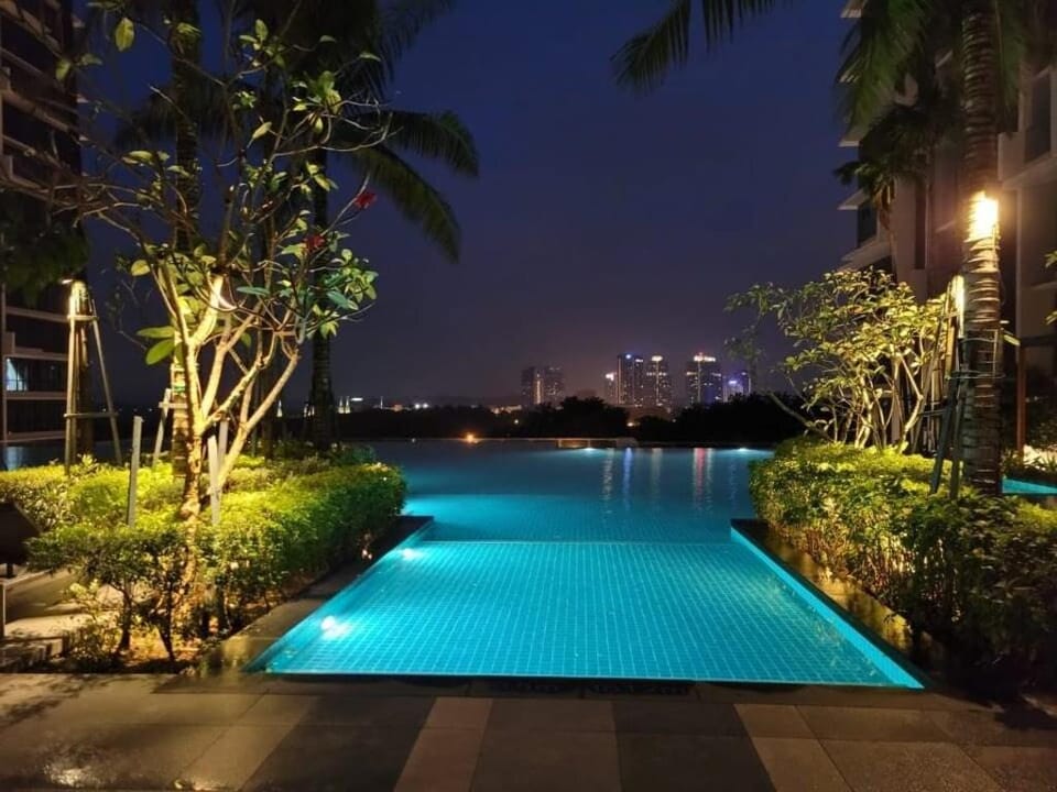 GM 2904 Couple Cozy Netflix 100mbps BySTAY Apartment in Johor