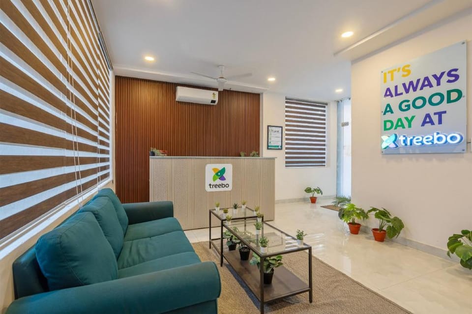 Treebo De Alphabet Gachibowli Hotel in Hyderabad