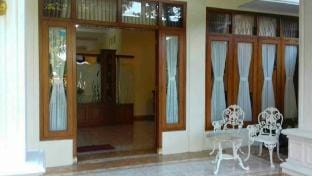 Purikafilla Homestay Vacation rental in Yogyakarta