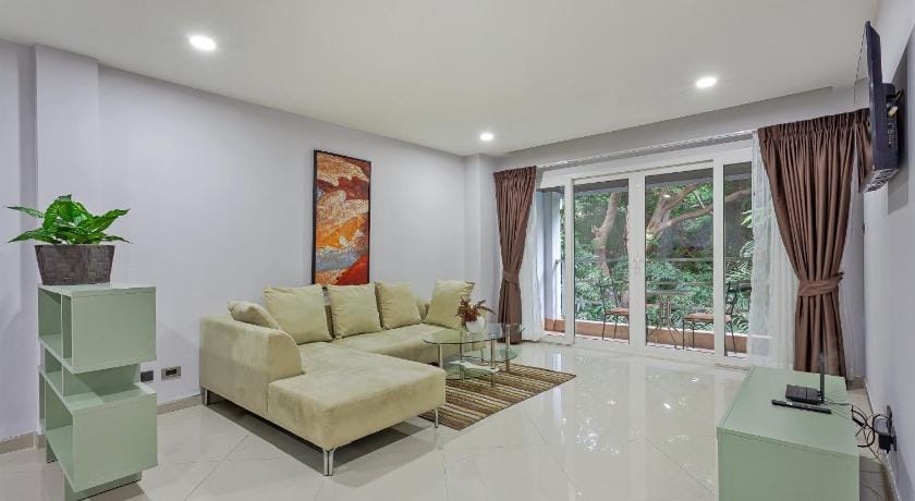 Pratumnak Cosy One Bedroom Apartment #4 Apartment in Pattaya City