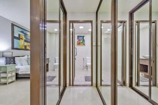 Penthouse - Luxury 2 Bedroom & Private Elevator #7 Apartment in Pattaya City