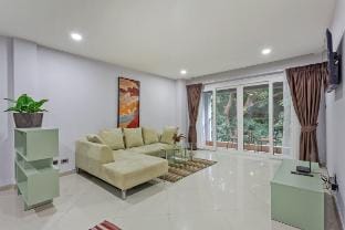 Forest View one Bedroom Apartment on Pratumnak #5  Apartment in Pattaya City