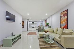 Forest View one Bedroom Apartment on Pratumnak #5  Apartment in Pattaya City
