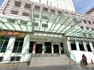 Mansion One Suites 5pax/Gleneagles/Gurney Plaza Apartment in George Town