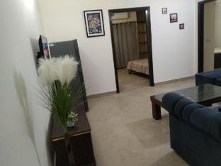 Chic Downtown 2 Bed Flat with All Amenities Apartment in Islamabad