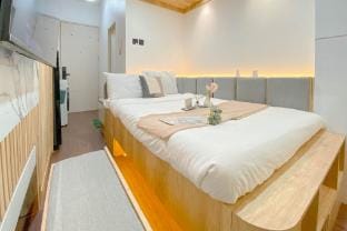 Chic Studio Loft Tokyo Riverside PIK 2 By Travelio Apartment in West Java