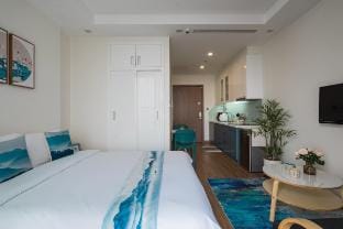 Studio Phong cách biển Vinhomes Green bay Apartment in Laos