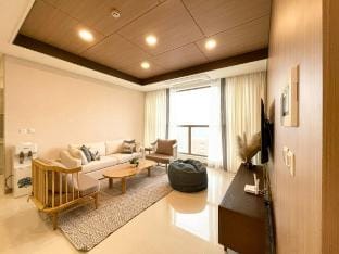 Anstay Luxury 7 bedrooms In StarLake Daewoo Apartment in Laos
