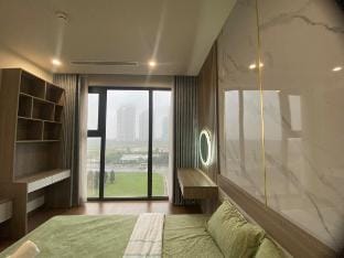 Gần Sân Vận Động 5 Phòng Ngủ Siêu Rộng. Apartment in Laos