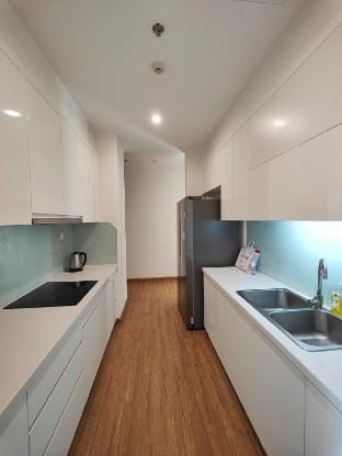 Vinhomes Skylake - s2 Building 15 Floor 2bedrooms Apartment in Laos