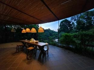 Huyen Luong Son Apartments Apartment in Laos