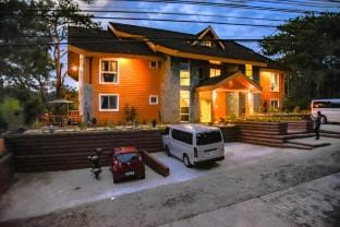 Luxury Residence #3 @ Camp John Hay nr Eco trails Villa in Baguio