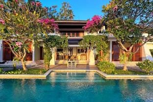 Cozy Family Villa with Sunset View Villa in Batu Layar