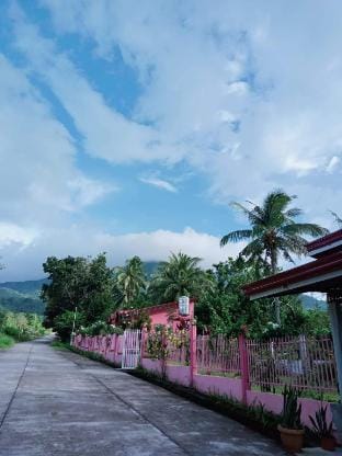 SAKIS INN  Apartment in Northern Mindanao