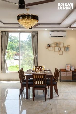 StayVista at Ravendell Villa in Maharashtra