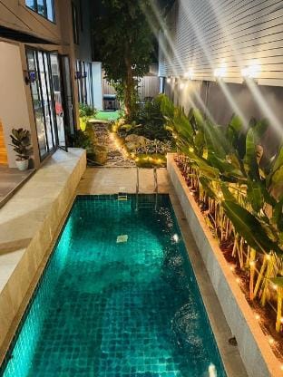 曼谷市中心Thong附近800平泳池别墅 Villa in Bangkok
