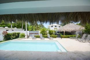 Maison avec piscine 300m de la plage las Ballenas Villa in Las Terrenas