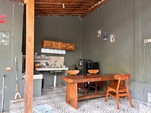 Joglo omah gasir Vacation rental in Special Region of Yogyakarta