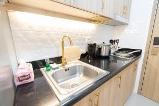 Hotel-like Staycation (MOA) Pasay w/Amazing View Apartment in Pasay