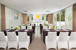 Ocean VST Villa Beach Da Nang - 5BR Luxurious Villa in Hoa Hai