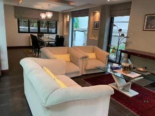 Urban Oasis Thonglor Villa in Bangkok