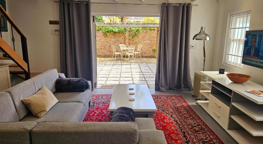 PinotageLuxuryCollection: Herte Suite Apartment in Stellenbosch