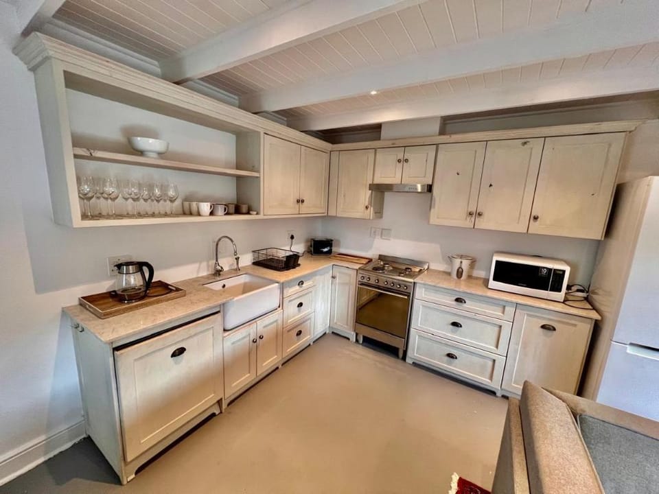 PinotageLuxuryCollection: Herte Suite Apartment in Stellenbosch