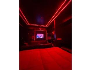 THE AMERIN - ALL BLACK Deluxe 1BHK Apartment Apartment in Lucknow
