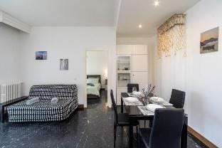 [La Casa di Rosa] Jewel of elegance at the Vomero Apartment in Naples
