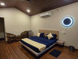 Rock house resort mangatta  Villa in India