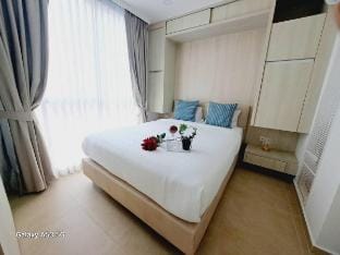 พัทยาใต้ ถนนบรรเทิงในค่ำคืน & shopping Apartment in Pattaya City