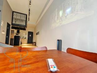 Star Wars Theme w Slide Near Legoland at Sunway Grid Apartment in Johor