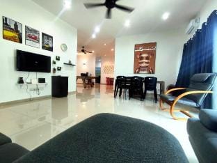 [16pax]37home Semi Home[PoolTable][BBQ] Vacation rental in Port Dickson