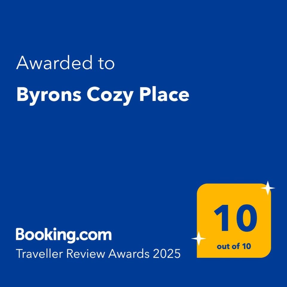 Byron's Cozy Place Apartment in Athens