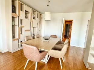 Luxurious 2 bdr-View Seine Notre Dame-Paris Center Apartment in Paris