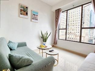 City View, 1km to Center, BR & Sofa bed, Free Gym Apartment in Ho Chi Minh City
