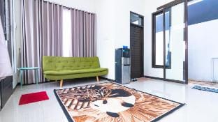 Villa Syariah Montana B5 with Karaoke  Villa in Batu