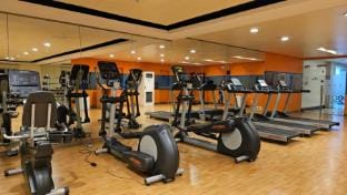 Studio Room in Taguig City/Mckinley Hill Apartment in Makati
