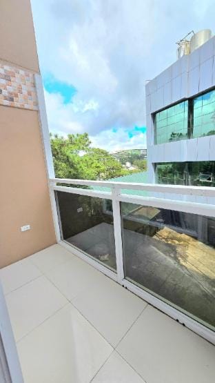Grand View Unit 108 Baguio Condo Transient by Dei Gratia Apartment in Baguio