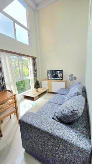 Grand View Unit 108 Baguio Condo Transient by Dei Gratia Apartment in Baguio