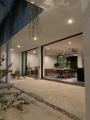 Sunset House Villa in North Kuta