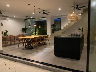 Sunset House Villa in North Kuta