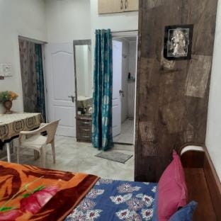 Beautiful AC Room, Best Location @ Pachpedinaka  Villa in India