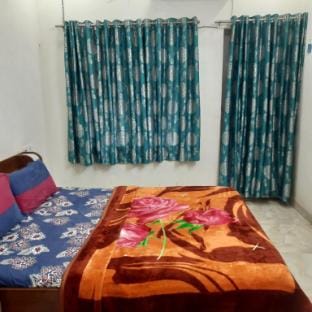 Beautiful AC Room, Best Location @ Pachpedinaka  Villa in India