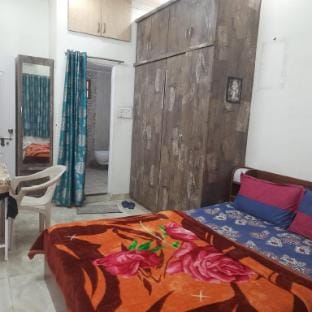 Beautiful AC Room, Best Location @ Pachpedinaka  Villa in India