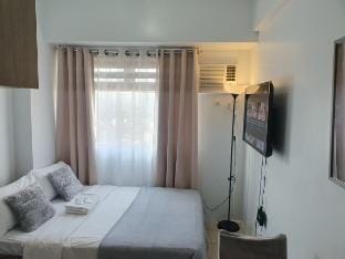 20th floor City View Urban DecaTower Vacation rental in Mandaluyong